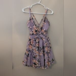 purple floral mini dress spaghetti strap low v cut selfie leslie small